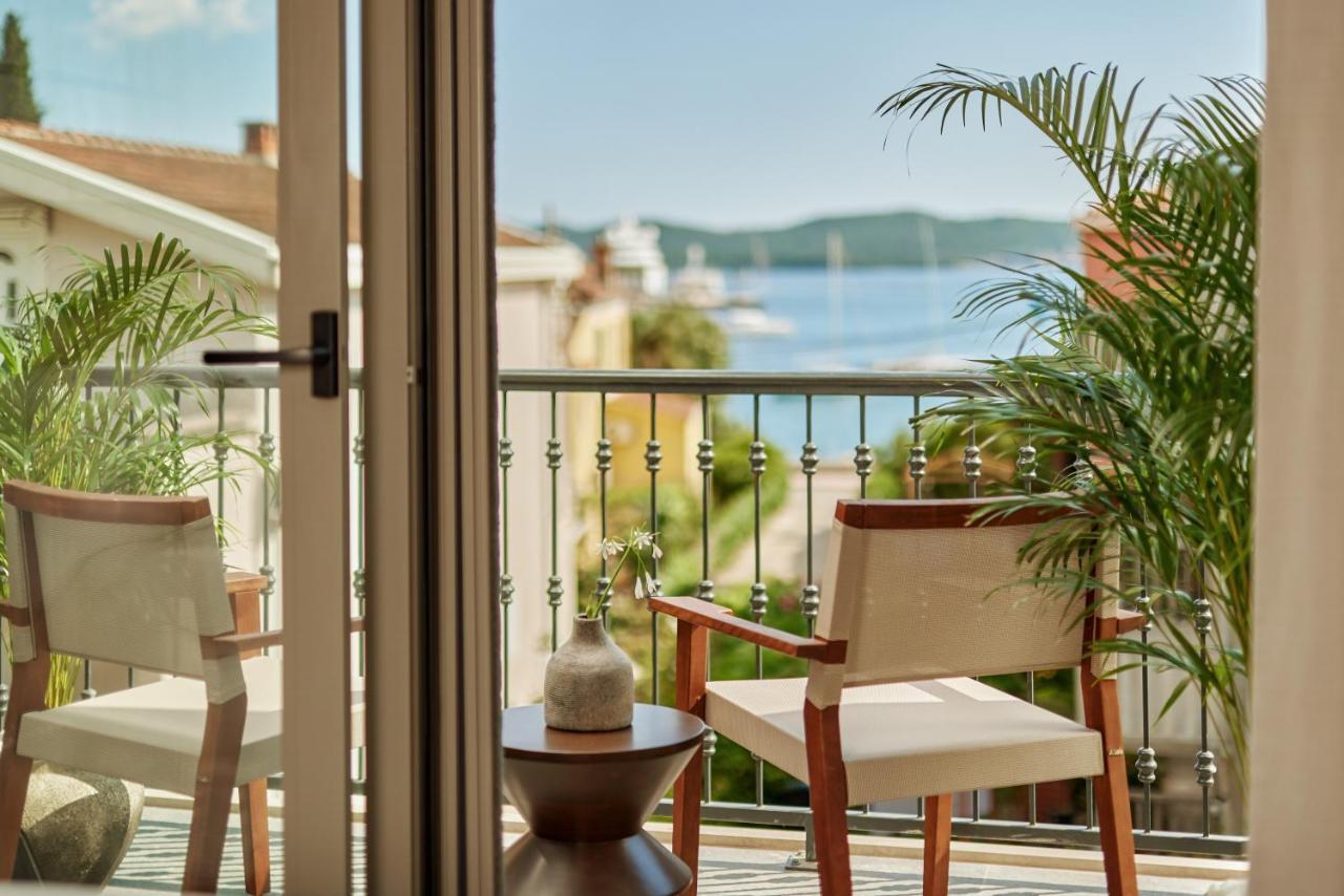 Casa Manor Boutique Hotel Tivat Extérieur photo
